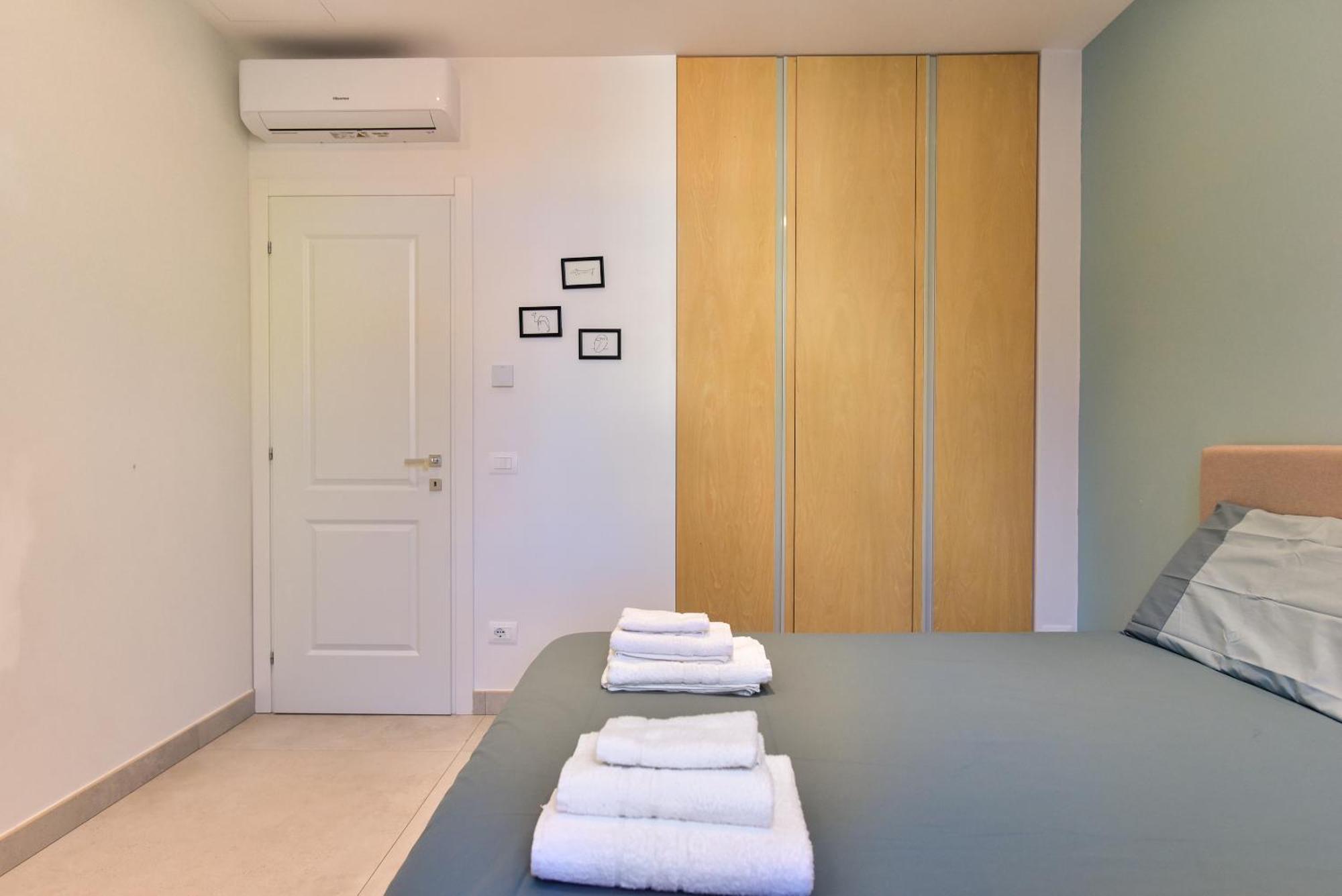Apartment Oasi Piceni - With Private Terrace Rom