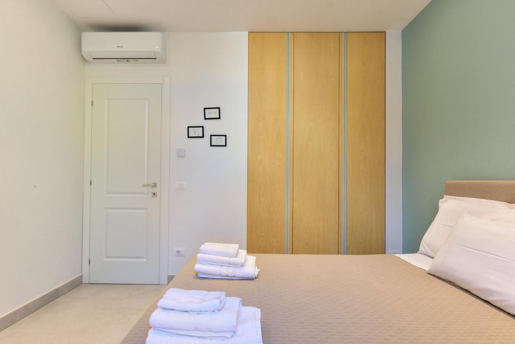 Oasi Piceni - With Private Terrace Apartment *